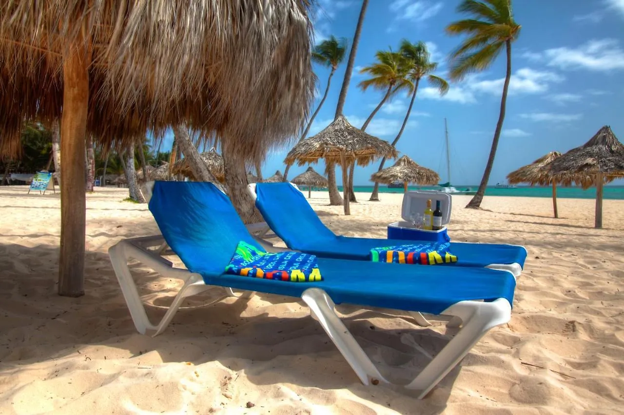 Tropicana Suites Deluxe Beach Club & Pool - Playa Los Corales Punta Cana 5*,