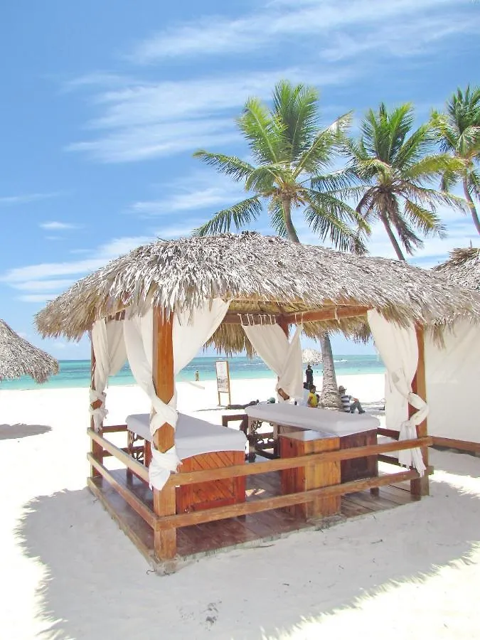 Hotel Tropicana Suites Deluxe Beach Club & Pool - Playa Los Corales Punta Cana