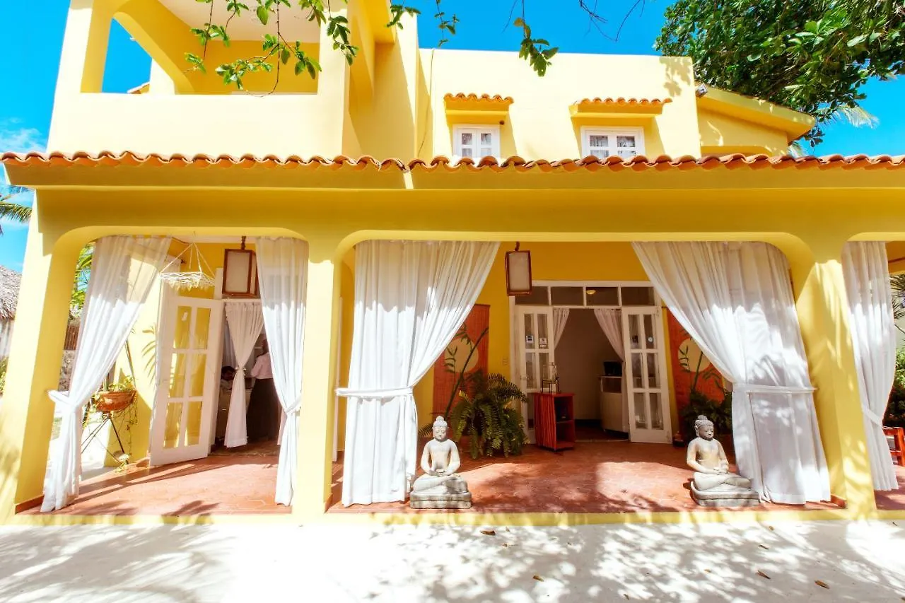 Tropicana Suites Deluxe Beach Club & Pool - Playa Los Corales Punta Cana Hotel